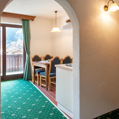 Hirschen Apartment *