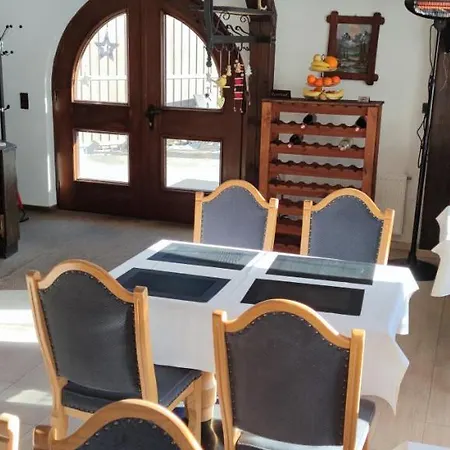 Apartament Hirschen *